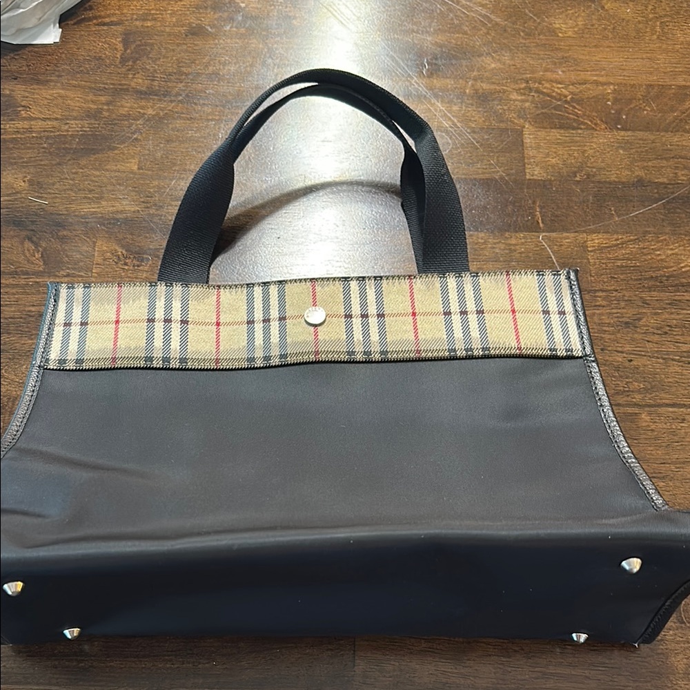 Burberry Black and Tan Tote Bag with Signature Style